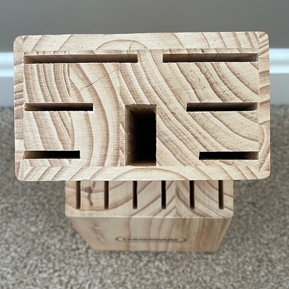 EUC FARBERWARE 13 Slot Wooden Knife Storage Block Natural Wood - Picture 2 of 6